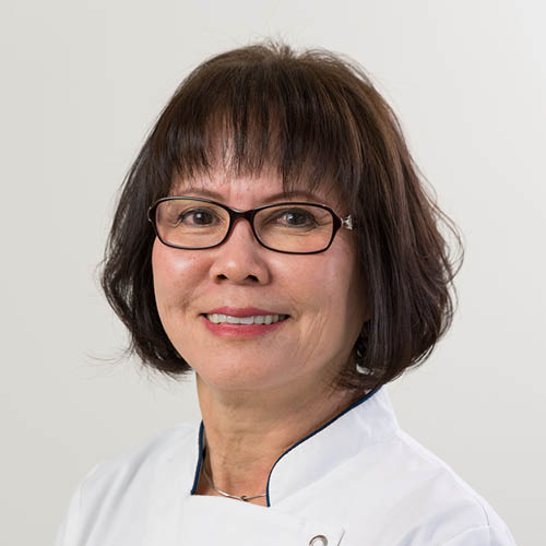 Dr Tam Tran